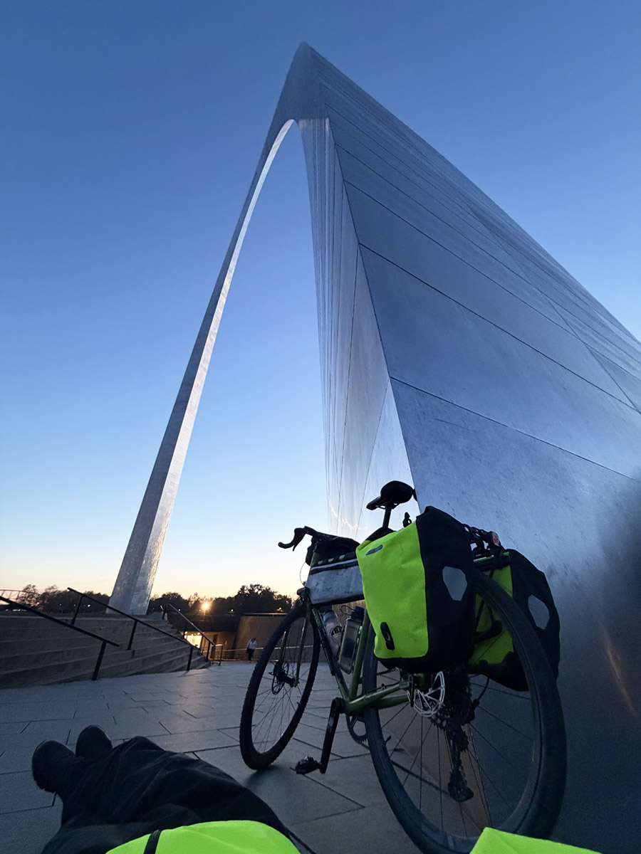Bicycle at the arch in St. Louis